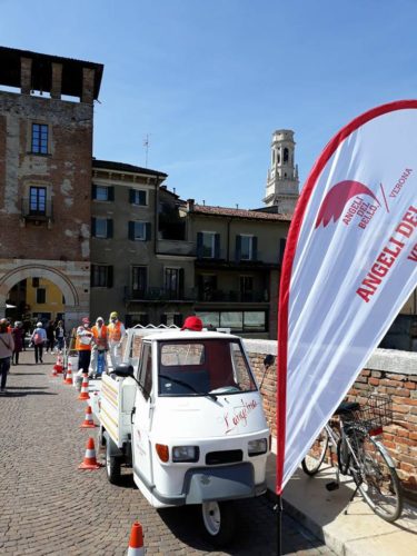 È arrivata… Angelina! È arrivata… Angelina!
